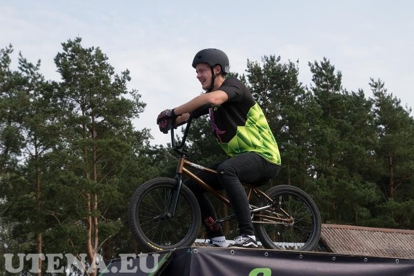 Ekstremalus dviratininkų „GreenTrials“ pasirodymas